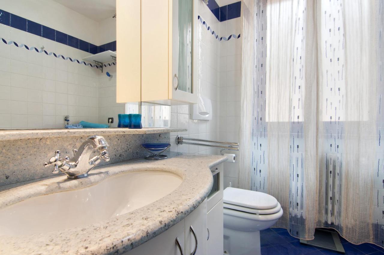 La Mansarda Di Eros E Tiziana Apartment Lanzo D'intelvi Ngoại thất bức ảnh