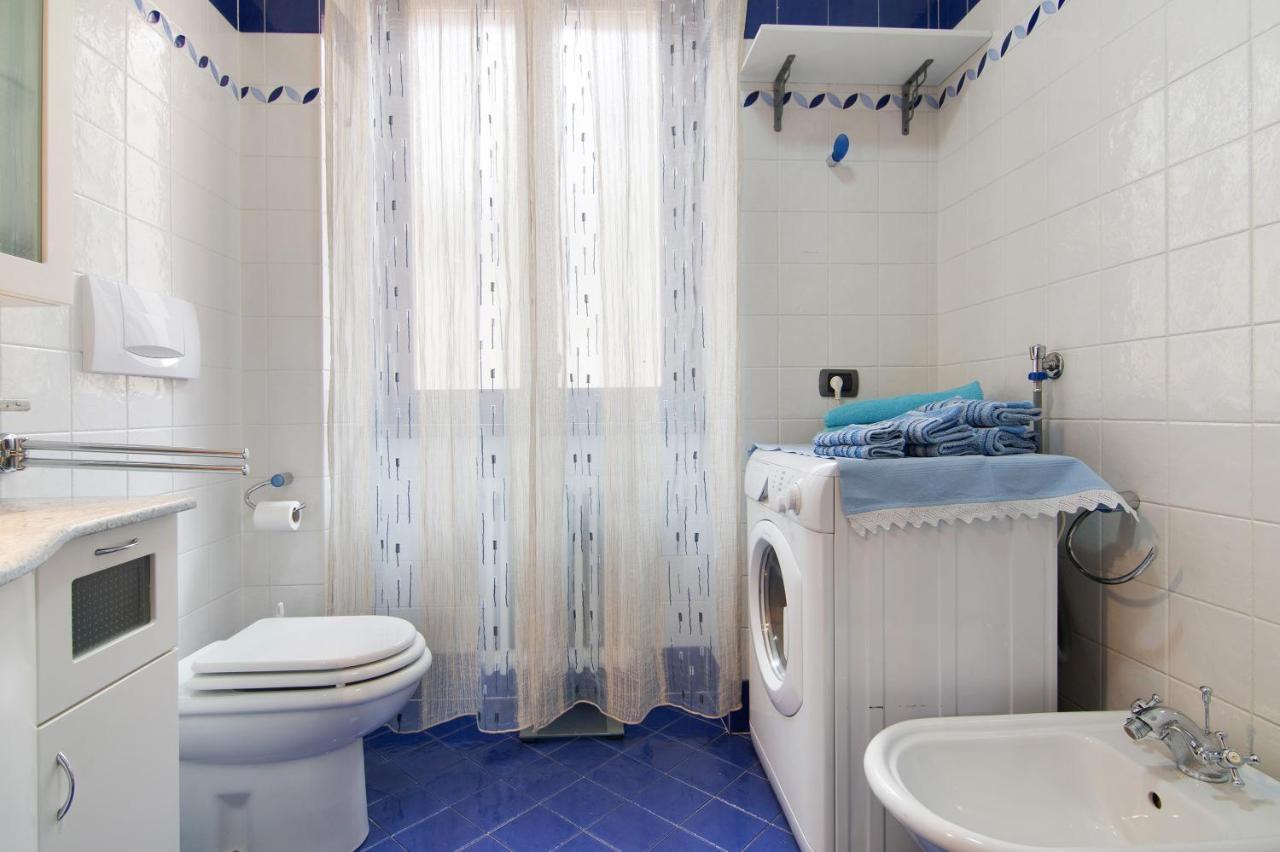 La Mansarda Di Eros E Tiziana Apartment Lanzo D'intelvi Ngoại thất bức ảnh